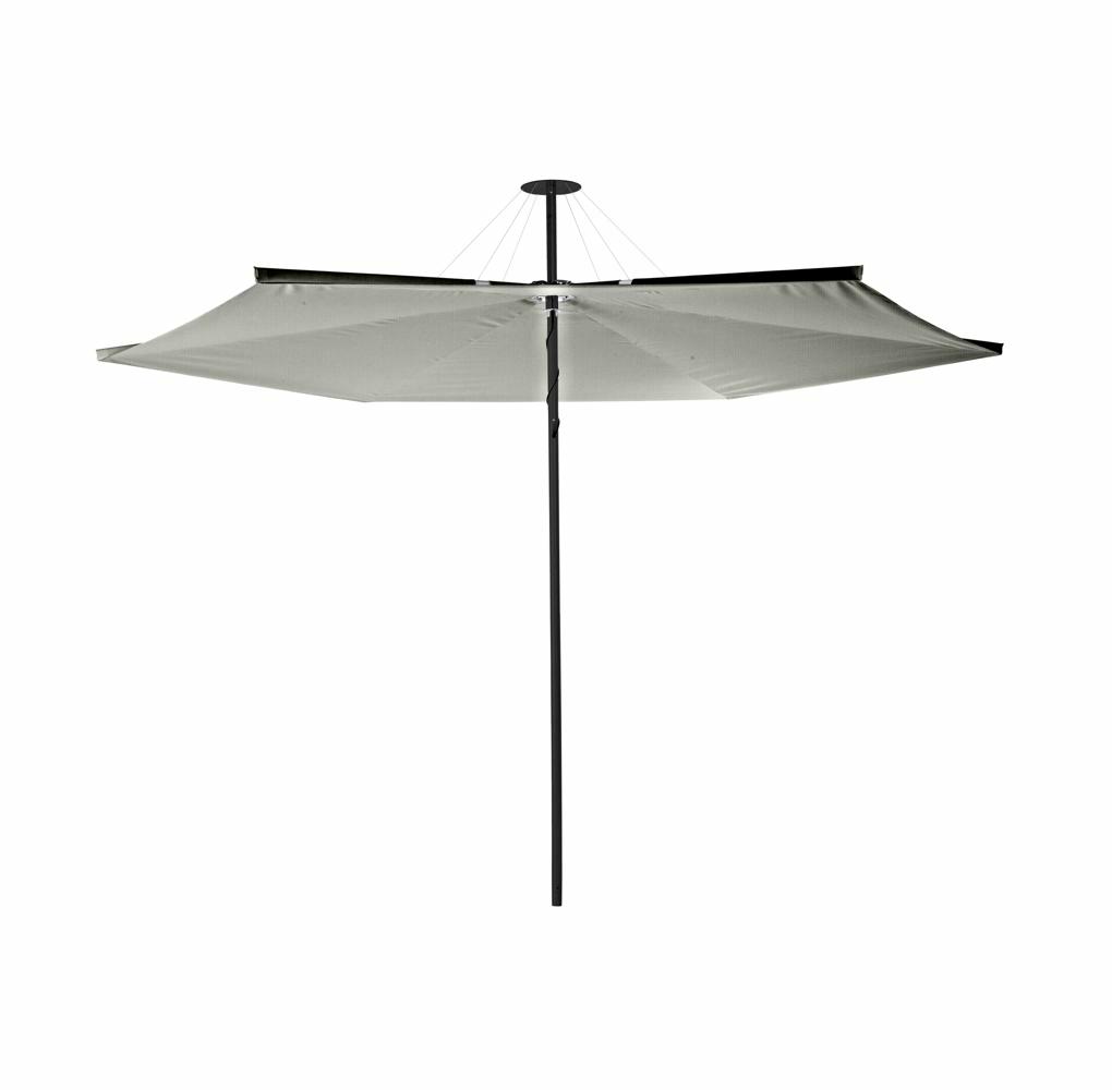 Infina center post umbrella, 3 m round, with frame in Dusk and Solidum Grey canopy.