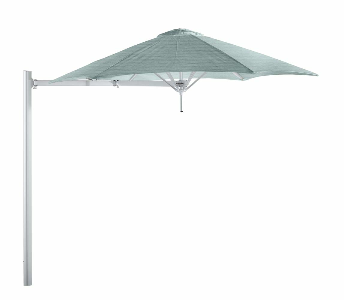 Paraflex cantilever umbrella round 2,7 m with Curacao fabric and a Neo arm