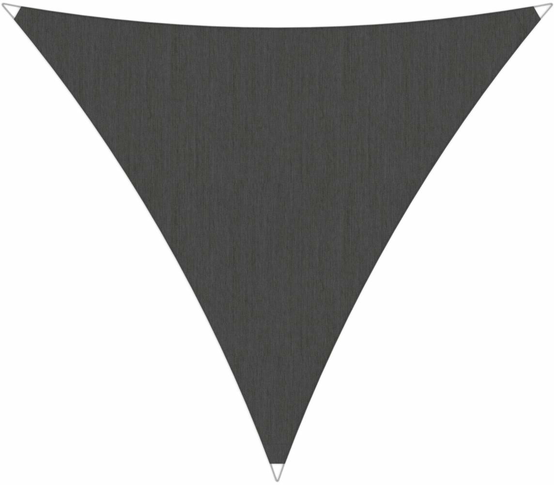 Ingenua shade sail Triangle 5 x 5 x 5 m, for outdoor use. Colour of the fabric shade sail Flanelle.