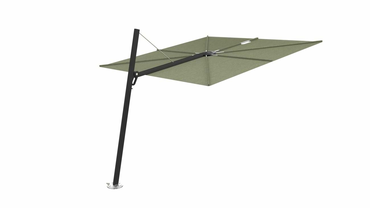 Spectra cantilever umbrella, forward (80°), 250 x 250 square, with frame in Black (15 cm) and Almond canopy.