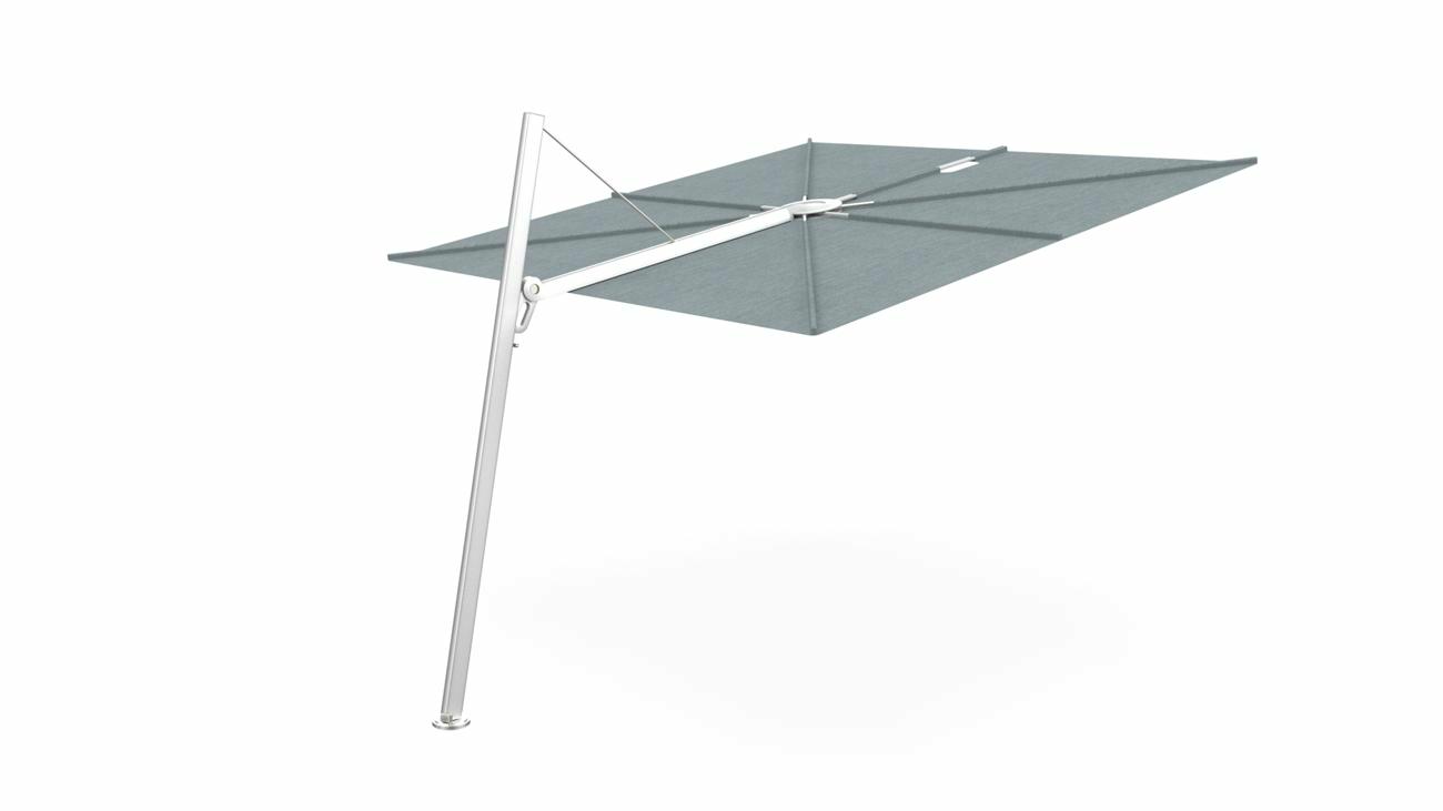 Spectra cantilever umbrella, forward (80°), 250 x 250 square, with frame in Aluminum and Acqua canopy.