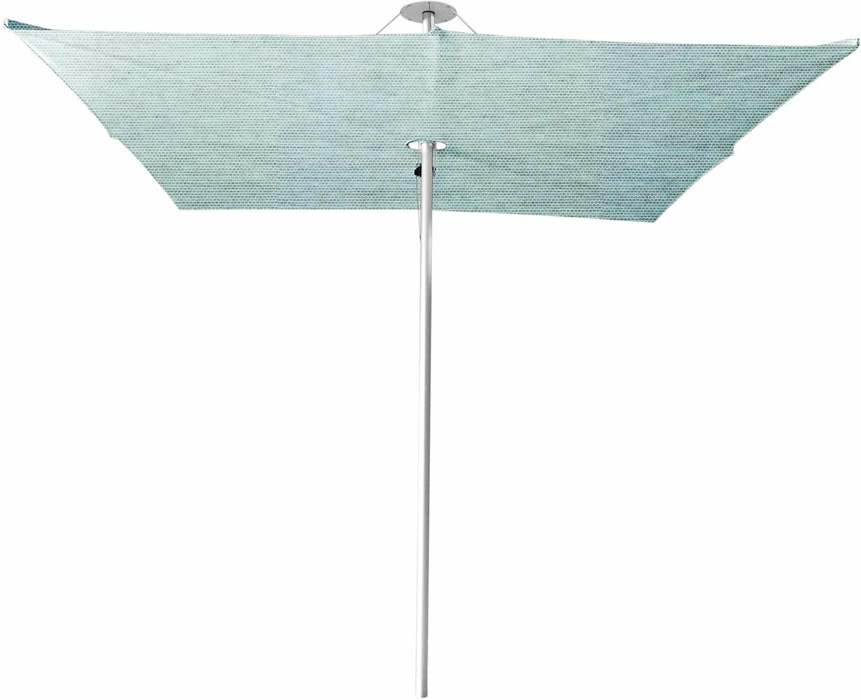 Infina center post umbrella, 3 m square, with frame in Aluminum and Acqua canopy.